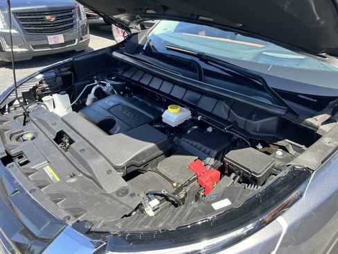 Used 2022 Nissan Pathfinder Platinum w/ Cargo Package image 68