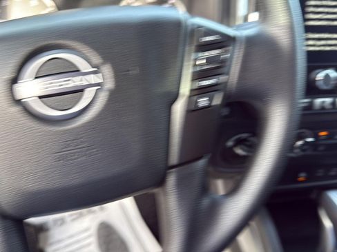 Used 2025 Nissan Frontier SV AWD/4WD image 20