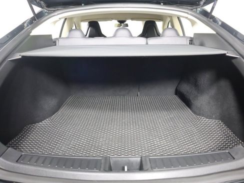 Used 2014 Tesla Model S 60 image 30