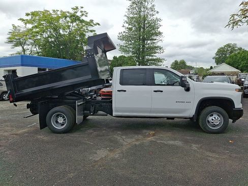 New 2025 Chevrolet Silverado 3500 W/T w/ WT Convenience Package image 7