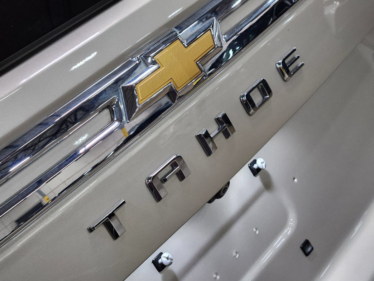 Used 2023 Chevrolet Tahoe LT w/ Luxury Package AWD/4WD image 25