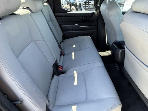 Certified 2025 Toyota Tacoma SR5 AWD/4WD image 13