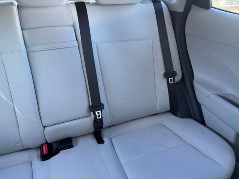 Used 2025 Hyundai Kona SEL image 33