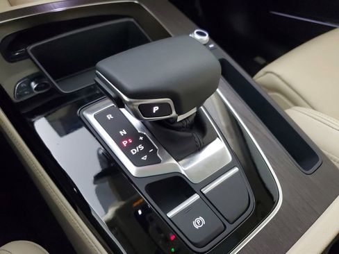 Used 2024 Audi Q5 2.0T Premium Plus image 32