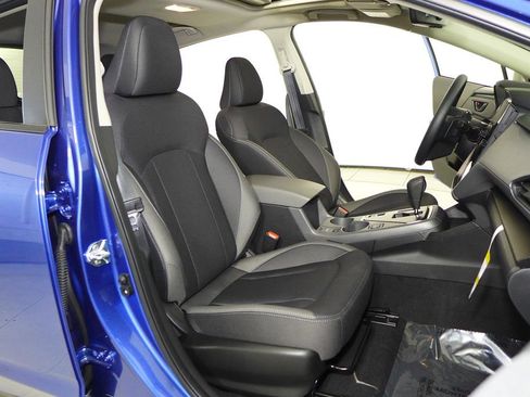 Certified 2025 Subaru Crosstrek 2.0i Premium image 19