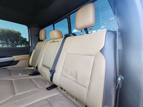 Used 2023 Ford F250 Lariat w/ Tow Technology Package image 10