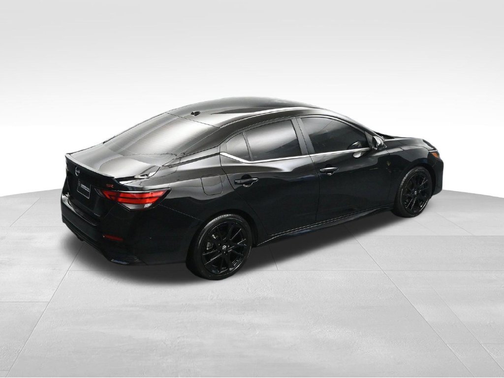 Used 2025 Nissan Sentra SR w/ Midnight Edition FWD image 33