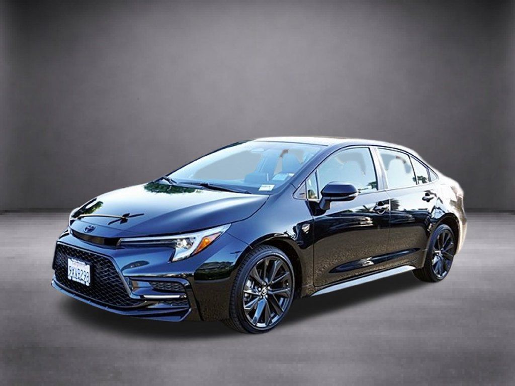 Used 2026 Toyota Corolla SE w/ SE Package FWD image 10