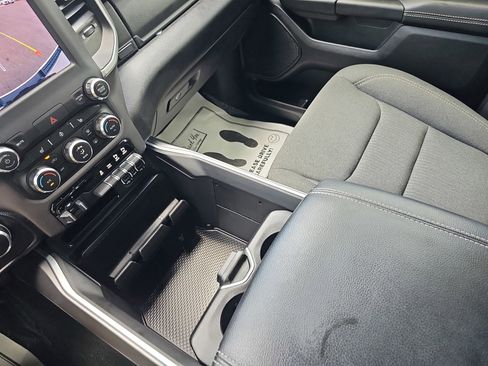 Used 2021 RAM 1500 Big Horn AWD/4WD image 25
