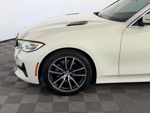 Used 2021 BMW 330i Sedan w/ Convenience Package RWD image 11
