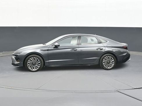 Used 2024 Hyundai Sonata Limited image 8