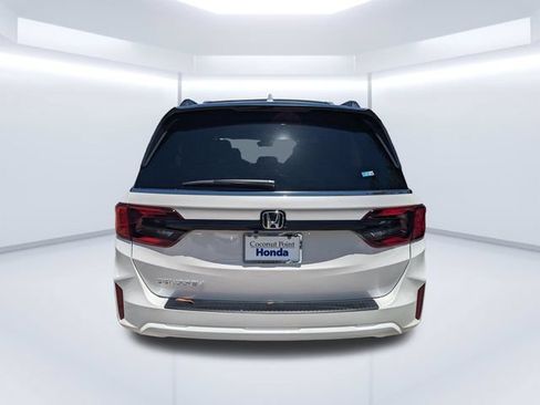 New 2026 Honda Odyssey EX-L image 5