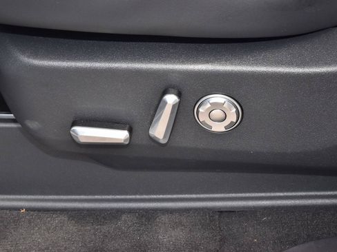 New 2027 Lincoln Navigator Black Label AWD/4WD image 40
