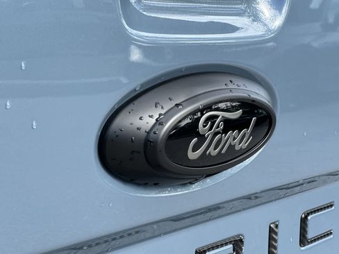 Used 2024 Ford Maverick Lariat w/ Black Appearance Package FWD image 10