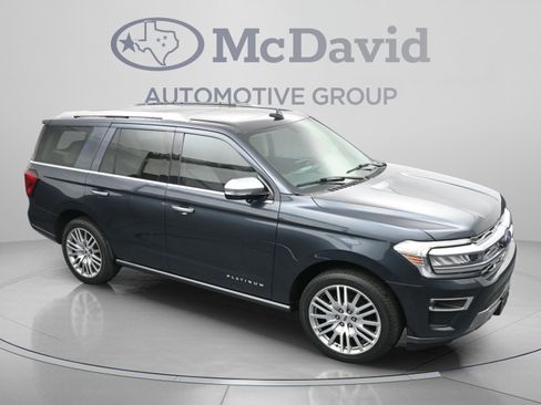 Used 2023 Ford Expedition Platinum RWD image 42