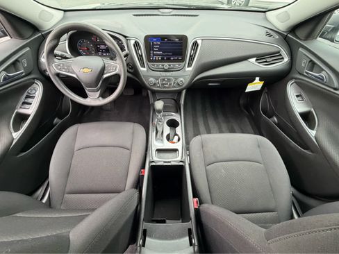 Used 2022 Chevrolet Malibu LS FWD image 17