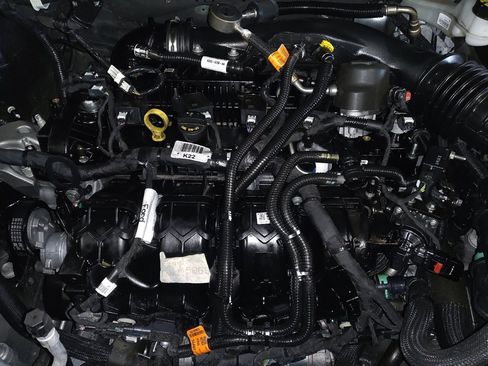 Used 2024 Ford Edge Titanium image 30