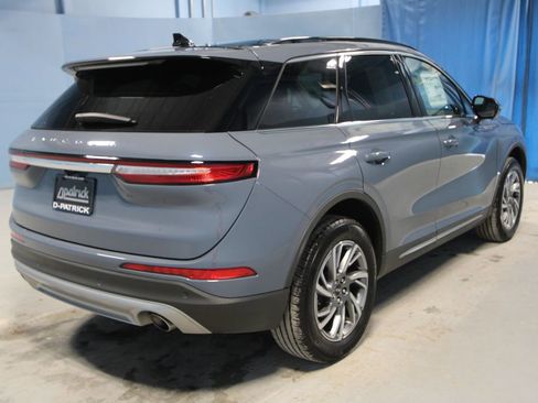 Used 2025 Lincoln Corsair FWD w/ Equipment Group 101A image 33