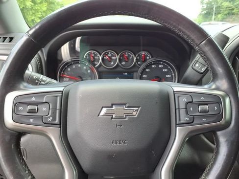 Used 2020 Chevrolet Silverado 1500 LT Trail Boss w/ Convenience Package AWD/4WD image 24