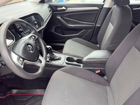 Used 2019 Volkswagen Jetta S w/ Driver Assistance Package FWD image 9