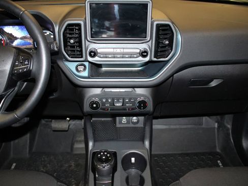 Used 2023 Ford Bronco Sport Badlands image 16