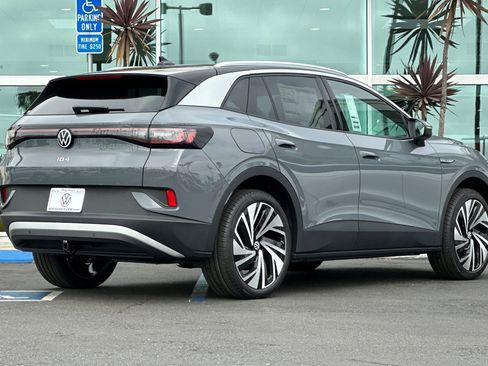 New 2025 Volkswagen ID.4 Pro S Plus AWD/4WD image 5