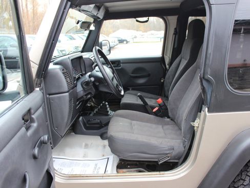 Used 2004 Jeep Wrangler SE w/ Ecco Tire & Wheel Group image 15