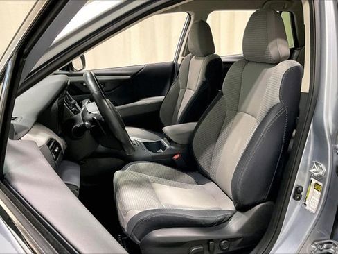 Used 2023 Subaru Outback Premium image 25