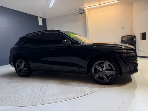Used 2024 Genesis GV70 2.5T w/ Sport Prestige Package AWD/4WD image 8