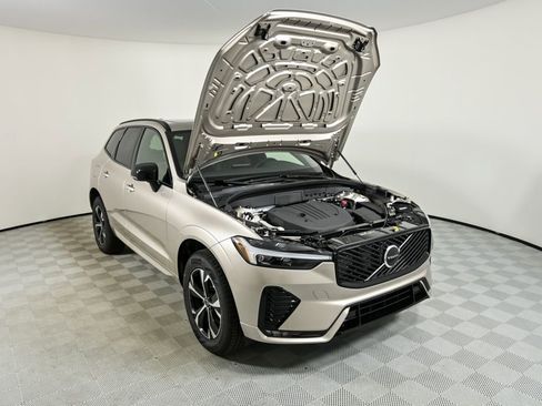 New 2026 Volvo XC60 B5 Core image 33