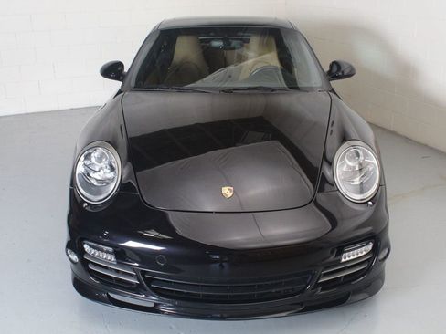 Used 2012 Porsche 911 Turbo image 3