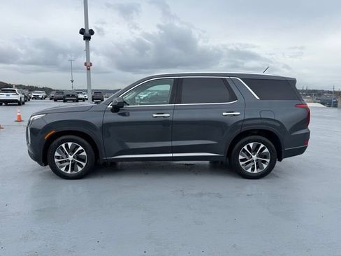 Used 2020 Hyundai Palisade SEL image 2