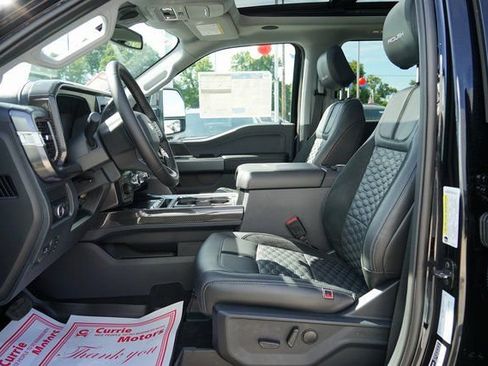 New 2025 Ford F250 Lariat w/ Lariat Ultimate Package image 11