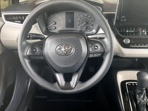 Used 2023 Toyota Corolla LE AWD/4WD image 8