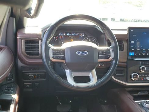 Used 2024 Ford Expedition Max Limited AWD/4WD image 11