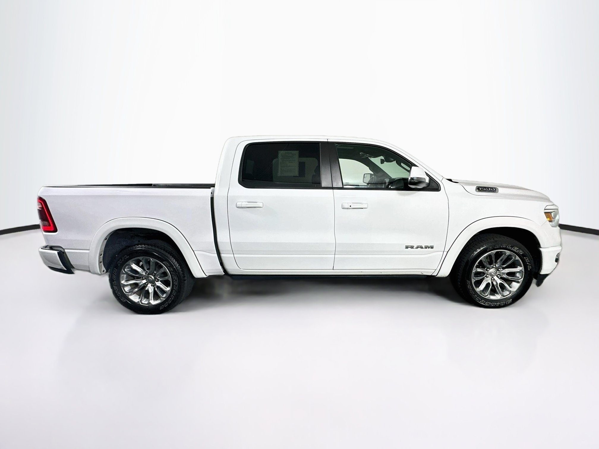 Used 2024 RAM 1500 Laramie RWD image 10