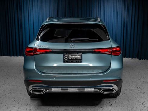 New 2026 Mercedes-Benz GLC 300 image 8