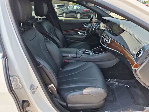Used 2014 Mercedes-Benz S 550 Sedan image 21