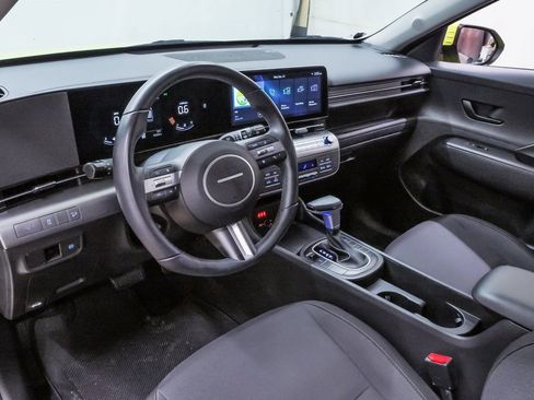 Certified 2024 Hyundai Kona SEL image 2