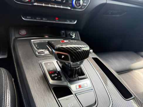 Used 2019 Audi SQ5 Premium Plus w/ Premium Plus Package AWD/4WD image 15