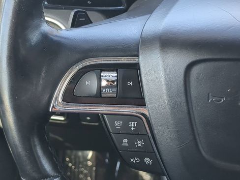 Used 2023 Lincoln Navigator Reserve image 27