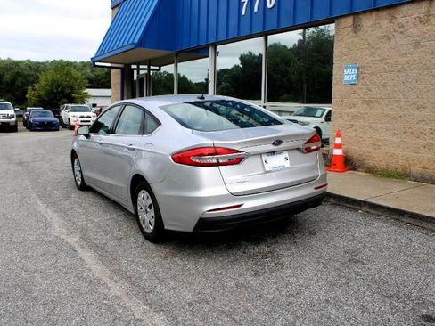 Used 2019 Ford Fusion S image 6