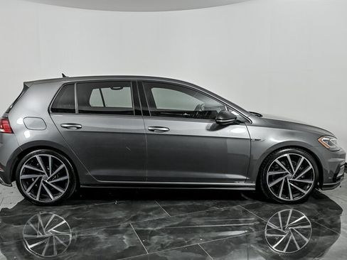 Used 2019 Volkswagen Golf 4-Door AWD/4WD image 10