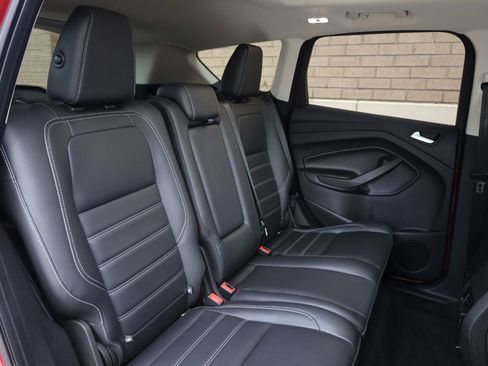 Used 2019 Ford Escape SEL AWD/4WD image 26