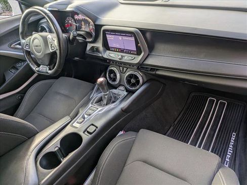 Used 2019 Chevrolet Camaro SS image 20