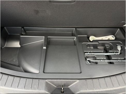 Used 2024 MAZDA CX-90 3.3 Turbo w/ Premium Package image 17