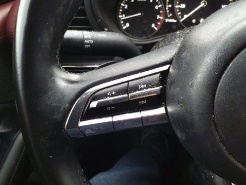 Used 2020 MAZDA MAZDA3 AWD Hatchback w/ Premium Pkg image 21