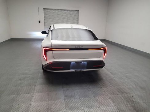 Used 2025 Kia K4 EX FWD image 6