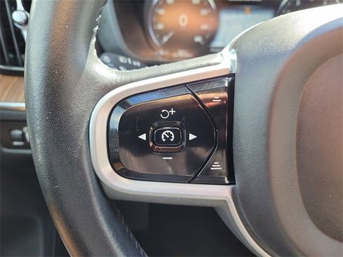 Used 2021 Volvo XC60 T5 Inscription image 28