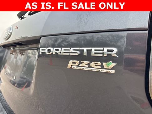 Used 2015 Subaru Forester 2.5i Premium w/ All-Weather Package image 5